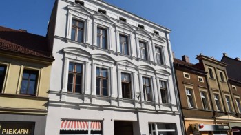 Kamienica na  sprzedaż Ostrów Wielkopolski - Kamienica z lokalami handlowymi w centrum